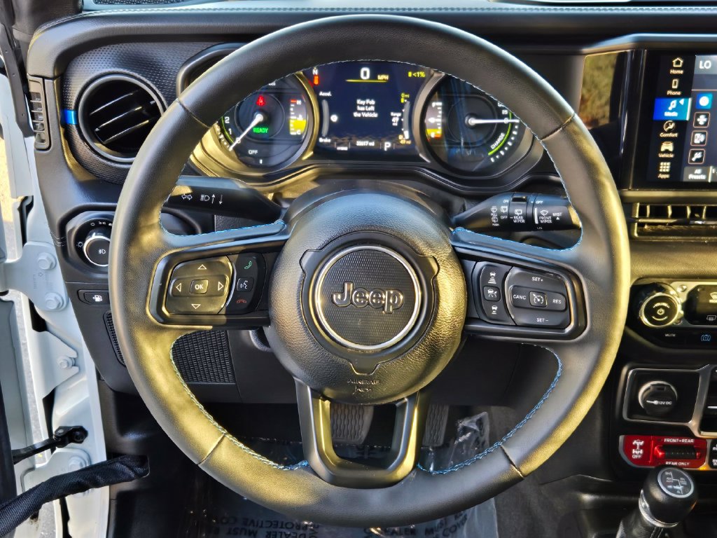 Used 2024 Jeep Wrangler Unlimited Rubicon 4xe AWD/4WD image 14