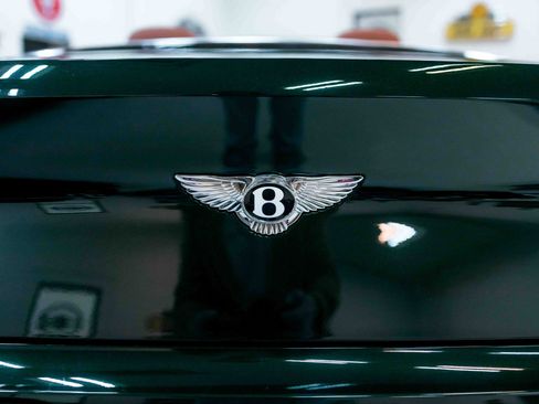 Used 2022 Bentley Continental GT V8 image 29