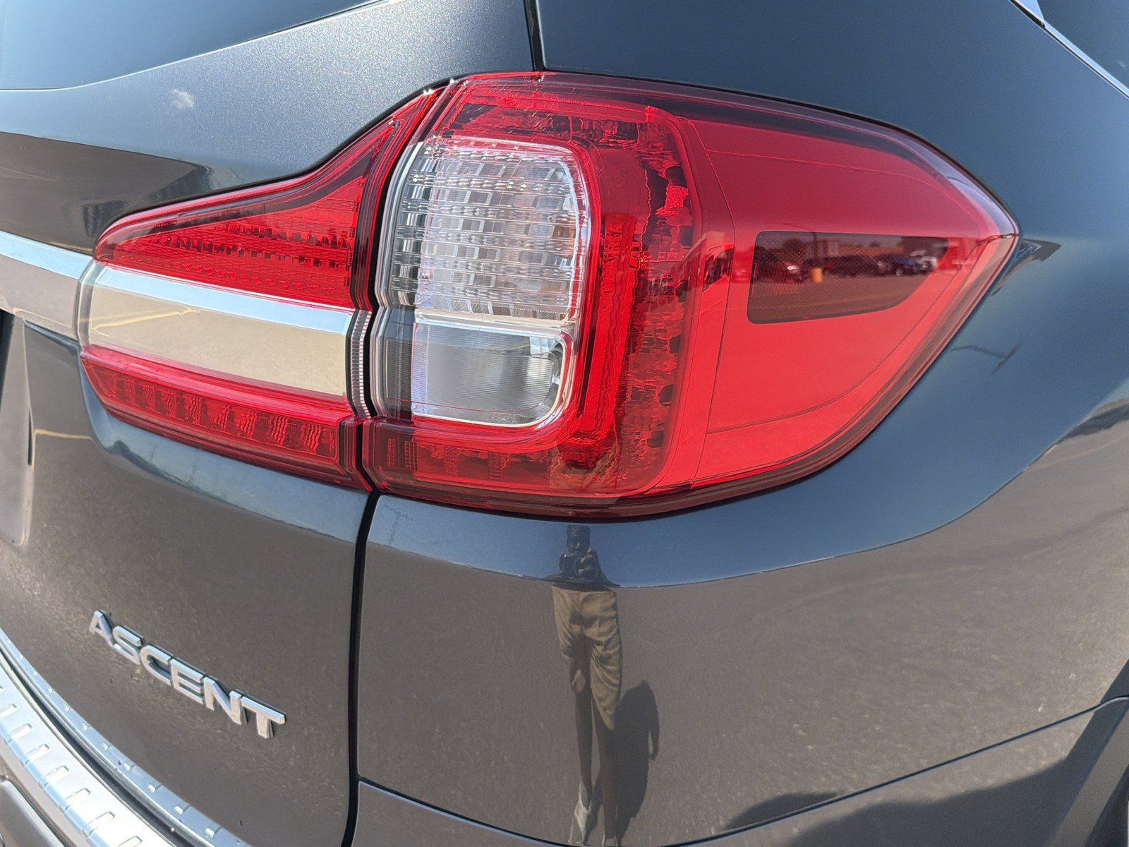 Used 2021 Subaru Ascent Premium w/ Convenience Package AWD/4WD image 17