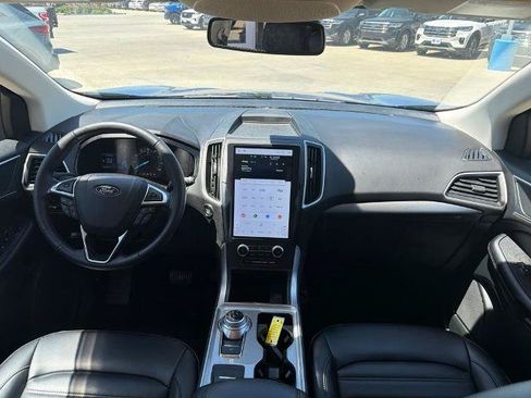 Certified 2023 Ford Edge SEL w/ Convenience Package AWD/4WD image 16