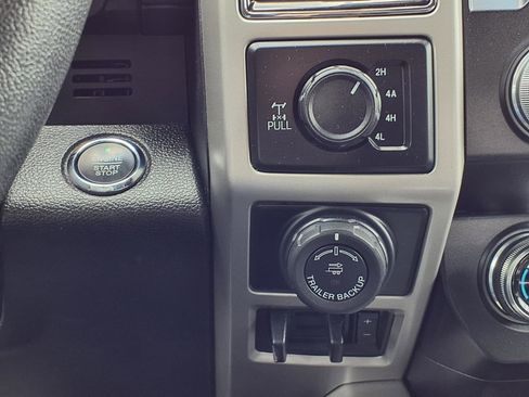 Used 2019 Ford F150 Lariat w/ Equipment Group 502A Luxury image 17