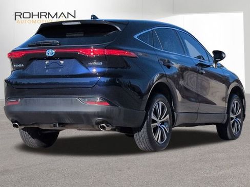 Certified 2021 Toyota Venza LE w/ Carpet Mat Package (TMS) image 5