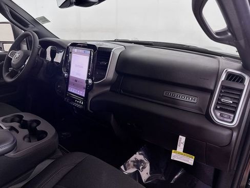 Used 2025 RAM 2500 Big Horn image 16