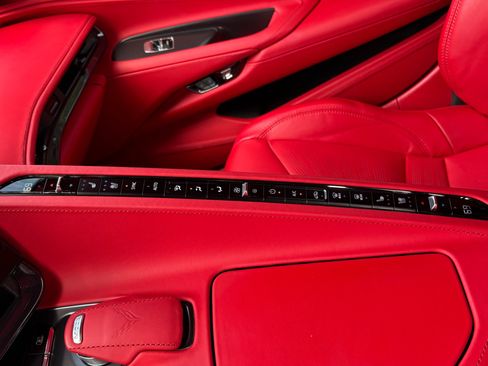 Used 2024 Chevrolet Corvette Stingray Premium Cpe w/ Z51 Performance Package RWD image 22