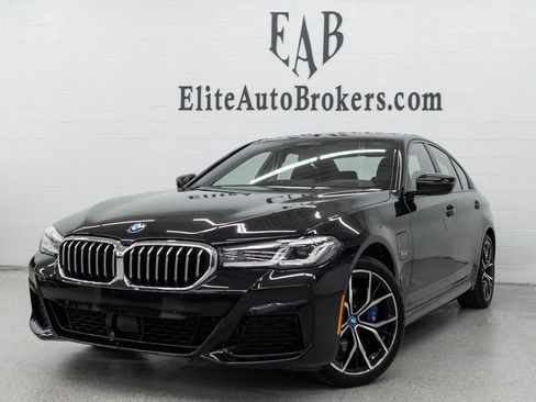 Used 2023 BMW 530e xDrive w/ Executive Package image 1
