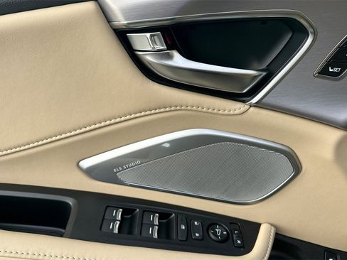 Certified 2024 Acura RDX w/ Technology Package image 12