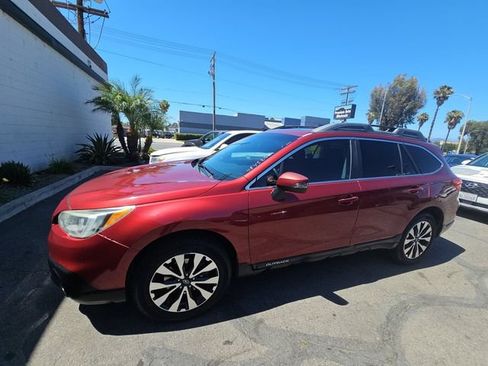 Used 2016 Subaru Outback 2.5i Limited AWD/4WD image 12