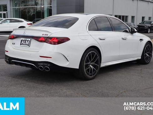 Used 2025 Mercedes-Benz E 53 AMG e 4MATIC Sedan image 5
