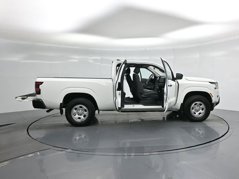 Used 2022 Nissan Frontier S w/ Technology Package image 5