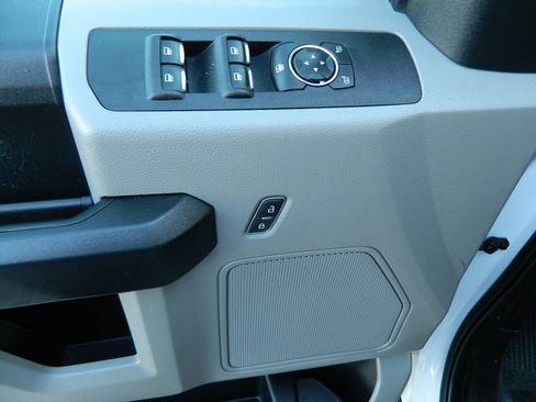 Used 2020 Ford F350 XL w/ Power Equipment Group image 19