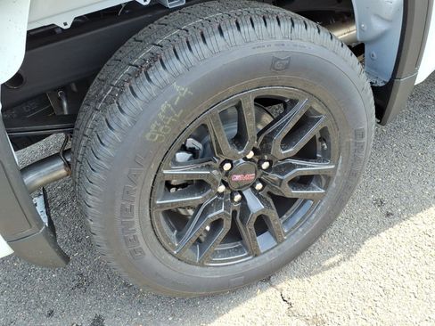 New 2026 GMC Sierra 1500 Elevation AWD/4WD image 7