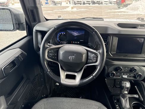 Used 2022 Ford Bronco Big Bend image 11