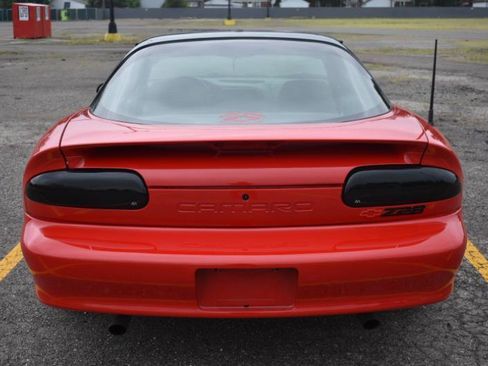Used 1998 Chevrolet Camaro Z28 w/ Preferred Equipment Group 2 RWD image 10
