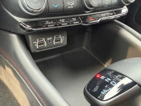 Certified 2023 Dodge Durango GT w/ Blacktop Package AWD/4WD image 27