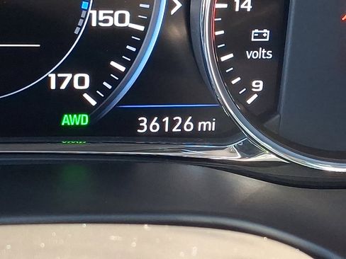 Used 2023 GMC Acadia AT4 w/ Technology Package image 23