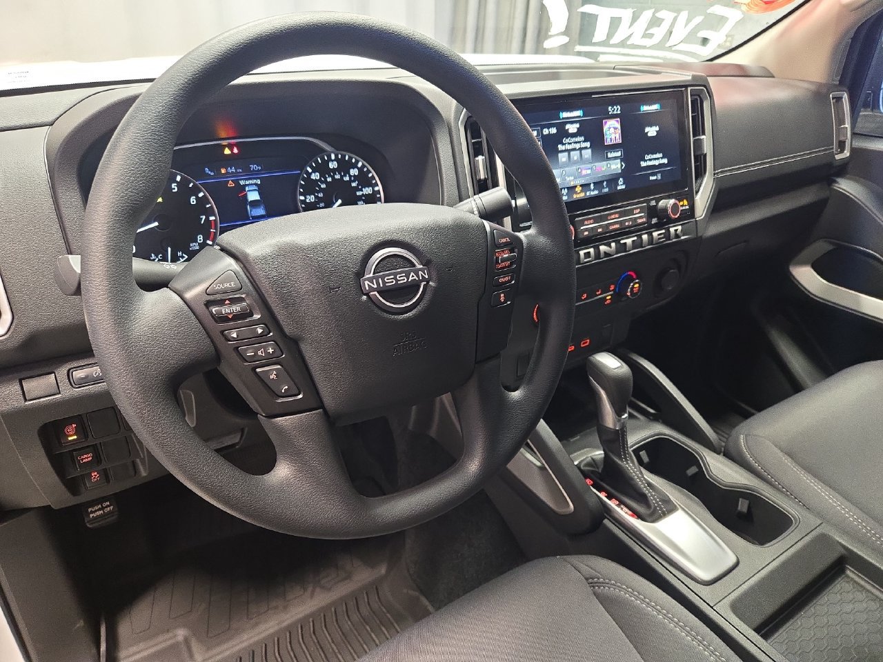 Certified 2025 Nissan Frontier SV RWD image 14