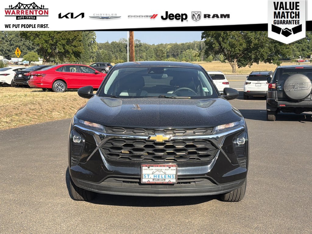 Used 2024 Chevrolet Trax LS FWD image 10