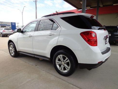 Used 2010 Chevrolet Equinox LT w/ Vehicle Interface Package FWD image 7