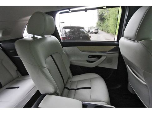 Used 2024 MAZDA CX-90 3.3 Turbo S w/ Premium Plus AWD/4WD image 10