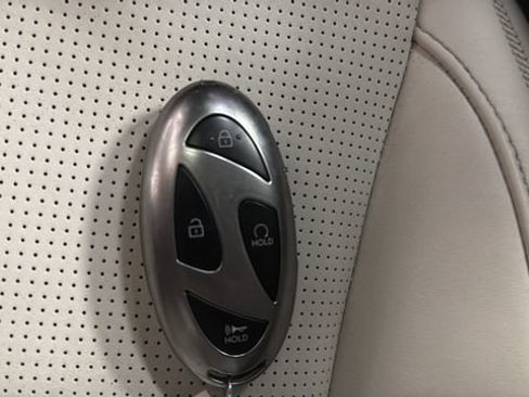 Used 2025 Hyundai Santa Fe Calligraphy AWD/4WD image 45