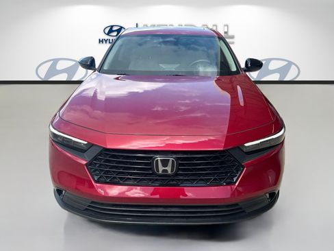 Used 2025 Honda Accord SE image 2