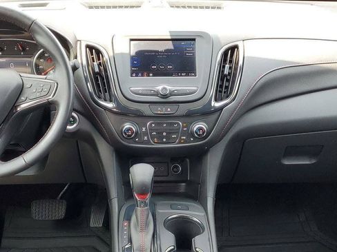 Used 2022 Chevrolet Equinox RS FWD image 26