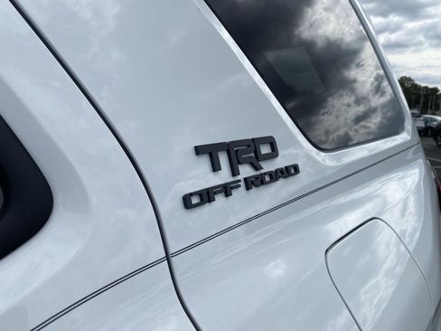 New 2025 Toyota 4Runner TRD Off-Road Premium image 11