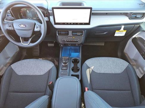 New 2025 Ford Maverick XLT image 14