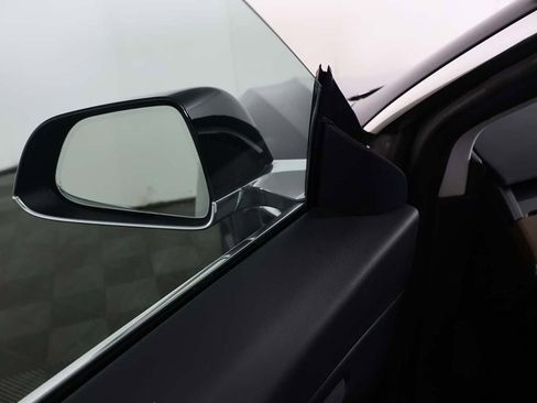 Used 2018 Tesla Model 3 Long Range image 36