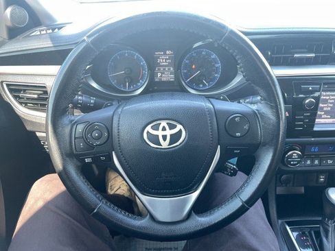 Used 2015 Toyota Corolla S image 26