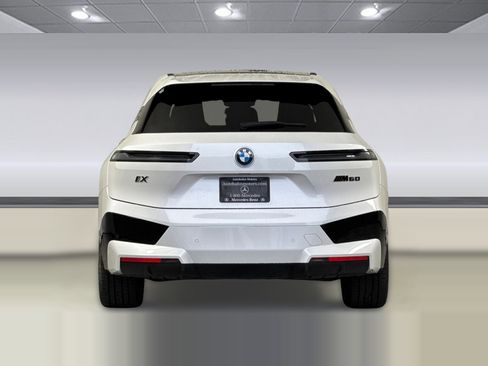 Used 2025 BMW iX M60 image 9