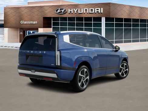 New 2026 Hyundai Ioniq 9 Calligraphy image 5