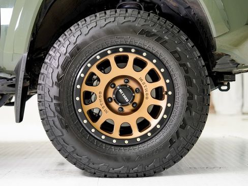 Used 2021 Toyota Tacoma TRD Sport image 27