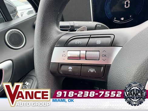 Used 2025 Hyundai Sonata SEL FWD image 27