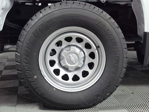 New 2026 Chevrolet Silverado 1500 W/T w/ WT Value Package image 23