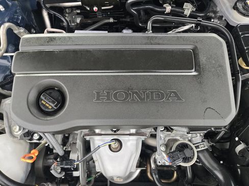 Used 2025 Honda Civic Sport image 36
