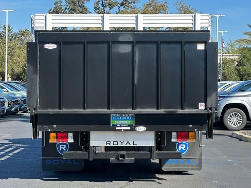 New 2025 Chevrolet Low Cab Forward image 4