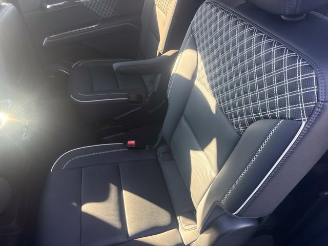Used 2024 GMC Acadia Denali w/ Super Cruise Package FWD image 23