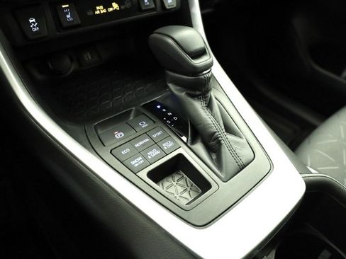 Certified 2023 Toyota RAV4 XLE image 22