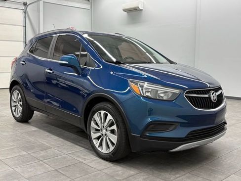 Used 2019 Buick Encore Preferred FWD image 1