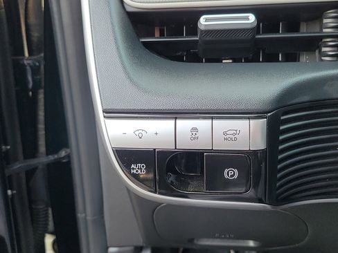 Certified 2024 Hyundai Ioniq 5 SEL image 13