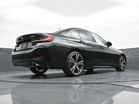 Used 2024 BMW 330i xDrive 330i xDrive w/ Premium Package image 28