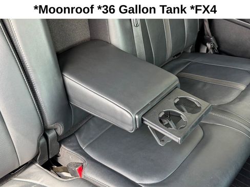 Used 2017 Ford F150 Platinum w/ Equipment Group 701A Luxury image 29