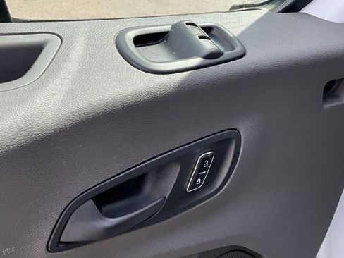 Used 2024 Ford Transit 250 Low Roof w/ Exterior Upgrade Package image 19