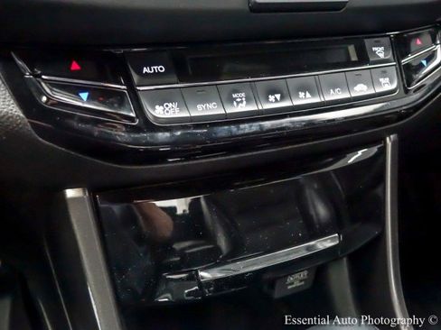 Used 2016 Honda Accord Sport image 22