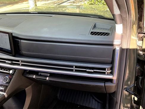 Used 2024 Hyundai Santa Fe Limited image 22