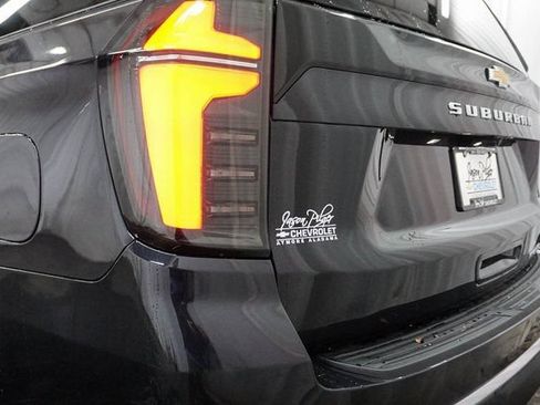 New 2026 Chevrolet Suburban Premier RWD image 18