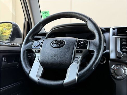Used 2024 Toyota 4Runner SR5 image 54