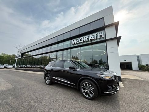 Used 2024 Acura MDX SH-AWD w/ Technology Package image 1