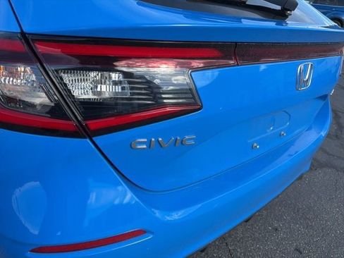 Used 2023 Honda Civic Sport image 27